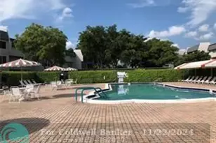 7877 Golf Cir Dr, Margate, FL 33063 - Photo 6