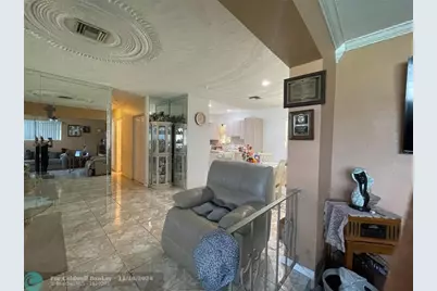 17140 NW 31st Ave, Miami Gardens, FL 33056 - Photo 6