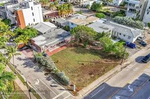 356 Balboa St, Hollywood, FL 33019 - Photo 2