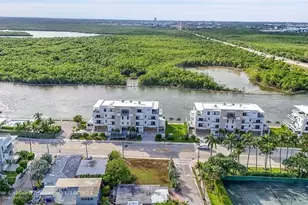 356 Balboa St, Hollywood, FL 33019 - Photo 10