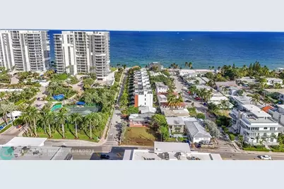 356  Balboa St, Hollywood, FL 33019 - Photo 6