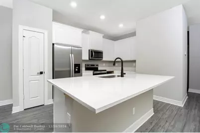 5203  Jovial Ct, Fort Pierce, FL 34947 - Photo 4