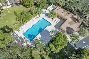 7653 NW 79th Ave, Tamarac, FL 33321 - Photo 38