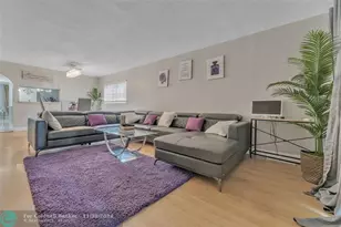 7653 NW 79th Ave, Tamarac, FL 33321 - Photo 6