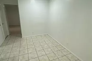 4021 NW 30th Terrace, Lauderdale Lakes, FL 33309 - Photo 10