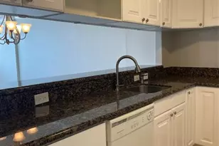 3015 N Ocean Blvd, Fort Lauderdale, FL 33308 - Photo 10