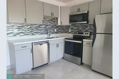 2719  Lincoln St, Unit #4, Hollywood, FL 33020 - Photo 8