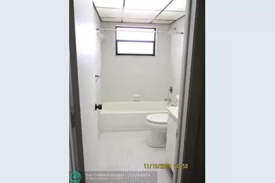 7950 W McNab Rd, Unit #124, Tamarac, FL 33321 - Photo 14