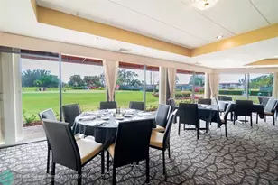 9611 N Hollybrook Lake Dr, Pembroke Pines, FL 33025 - Photo 24