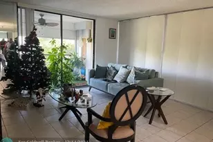 1300 St Charles Pl, Pembroke Pines, FL 33026 - Photo 8