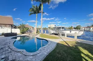 412 SE 28th Ave, Pompano Beach, FL 33062 - Photo 6