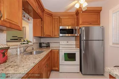 3431 NW 50th Ave, Unit #104, Lauderdale Lakes, FL 33319 - Photo 4