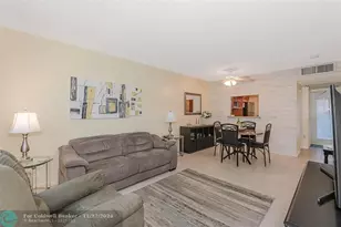 3431 NW 50th Ave, Lauderdale Lakes, FL 33319 - Photo 8