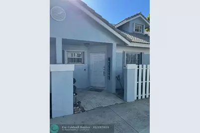 340 SE 2nd Ave, Unit #D4, Deerfield Beach, FL 33441 - Photo 8