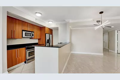 191 S Ocean Dr, Unit #520, Deerfield Beach, FL 33441 - Photo 6