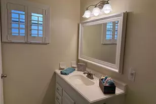 1450 N Riverside Dr, Pompano Beach, FL 33062 - Photo 6
