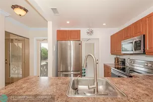 3431 NW 50th Ave, Lauderdale Lakes, FL 33319 - Photo 4