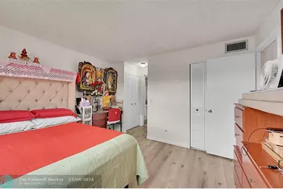 10442  Sunrise Lakes Blvd, Unit #202, Sunrise, FL 33322 - Photo 6