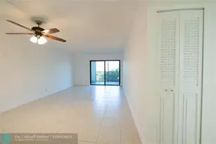 9233 SW 8th St, Boca Raton, FL 33428 - Photo 6