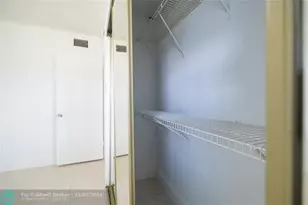 9233 SW 8th St, Boca Raton, FL 33428 - Photo 28