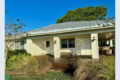 14151 E Center St, Okeechobee, FL 34974 - Photo 2