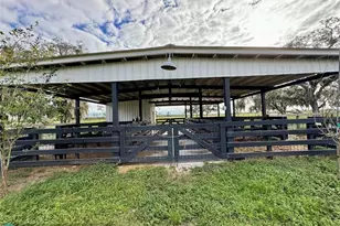 14151 E Center St, Okeechobee, FL 34974 - Photo 16