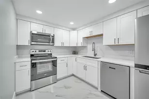 6193 Rock Island Rd, Tamarac, FL 33319 - Photo 6