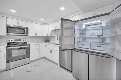6193  Rock Island Rd, Unit #512, Tamarac, FL 33319 - Photo 8
