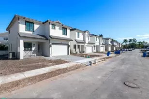 1453 SW 23rd Ct, Fort Lauderdale, FL 33315 - Photo 2