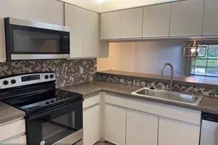 3993 Cypress Reach Ct, Pompano Beach, FL 33069 - Photo 14