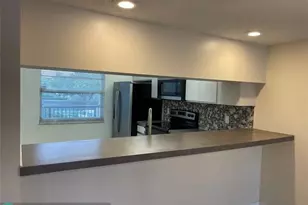 3993 Cypress Reach Ct, Pompano Beach, FL 33069 - Photo 10