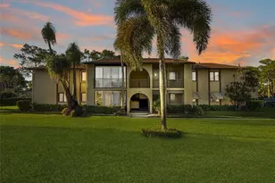 329 Knotty Pine Cir, Greenacres, FL 33463 - Photo 1