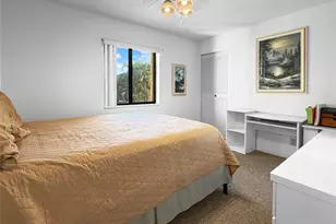 329 Knotty Pine Cir, Greenacres, FL 33463 - Photo 8