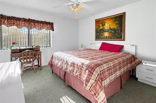 329 Knotty Pine Cir, Greenacres, FL 33463 - Photo 18