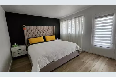 1015 SW 11th Ave, Unit #14K, Hallandale Beach, FL 33009 - Photo 10