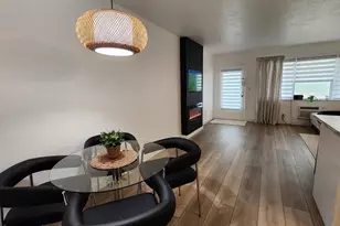 1015 SW 11th Ave, Hallandale Beach, FL 33009 - Photo 12