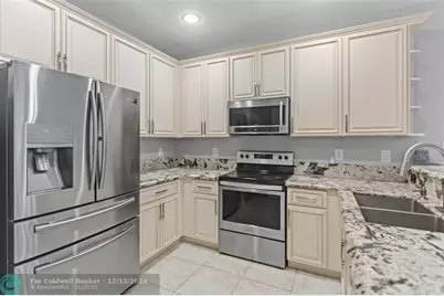 7440  Willow Grove Pl, Davie, FL 33314 - Photo 4