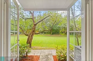7440 Willow Grove Pl, Davie, FL 33314 - Photo 20