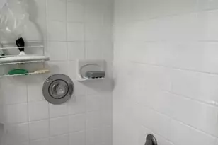 1010 Islewood D, Deerfield Beach, FL 33442 - Photo 16