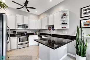 1224 NE 18th Ave, Fort Lauderdale, FL 33304 - Photo 10