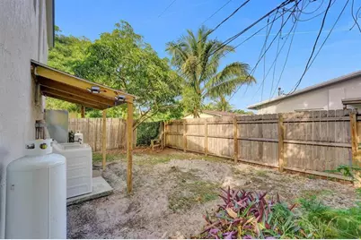 301 SW 9th St, Fort Lauderdale, FL 33315 - Photo 26