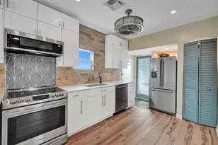 301 SW 9th St, Fort Lauderdale, FL 33315 - Photo 10