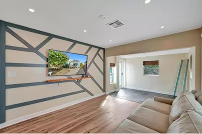 301 SW 9th St, Fort Lauderdale, FL 33315 - Photo 8