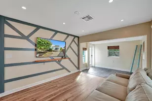 301 SW 9th St, Fort Lauderdale, FL 33315 - Photo 8