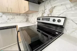 [Address not provided], North Lauderdale, FL 33068 - Photo 4