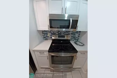 10036  Twin Lakes Dr, Unit #37F, Coral Springs, FL 33071 - Photo 4