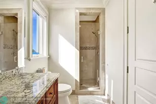 642 Palm Dr, Hallandale Beach, FL 33009 - Photo 44