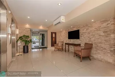 200  Diplomat Pkwy, Unit #321, Hallandale Beach, FL 33009 - Photo 32