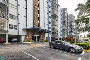 200 Diplomat Pkwy, Hallandale Beach, FL 33009 - Photo 26