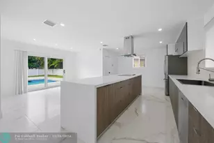 19930 NE 20th Ct, Miami, FL 33179 - Photo 2